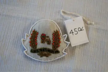 45rpm 벨벳 엠블럼 브로치 (사자 패턴) 택 포함 새상품