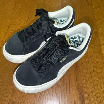 PUMA 통굽 스니커즈