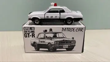 토미카 이이노 특주 SKYLINE H T GT-R KPGC10 순찰차