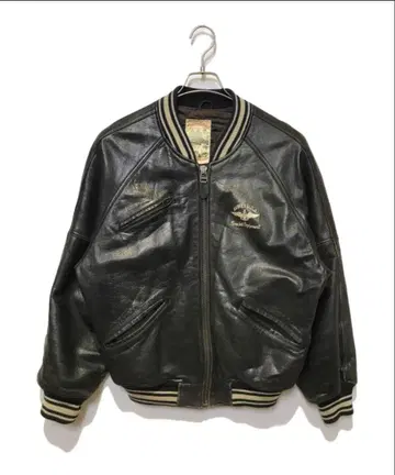 AVIREX 가죽 자켓 사이즈 표기 s