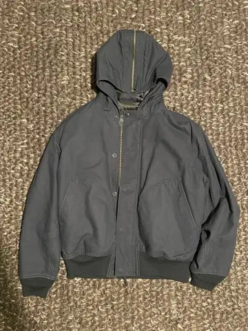 엔할리우드 블루종 플리마켓 로프트