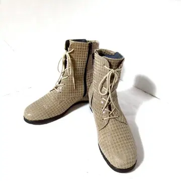 1989 H.M. 컴포트 클리닉 24EEE 새상품급 부츠