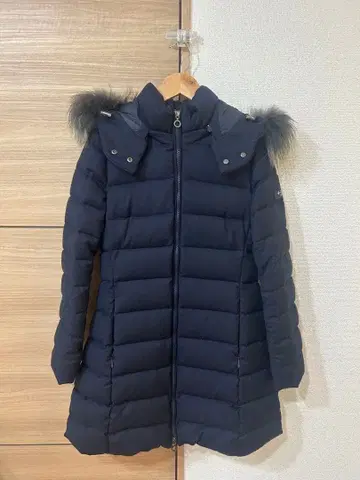 TATRAS 타트라스 LAVIANA 라비아나 다운 다크 네이비 2