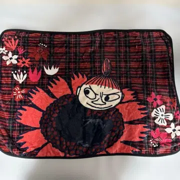 무민 리틀 미이 담요 빨간색