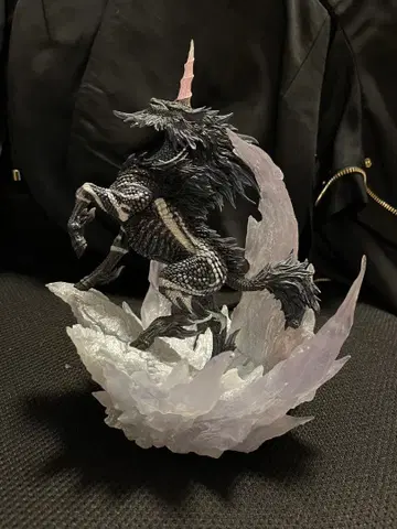 CAPCOM 크리에이터즈 모델 기린 아종 피규어