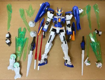 HG 건담 더블오 다이버 아크 (부분 조립)