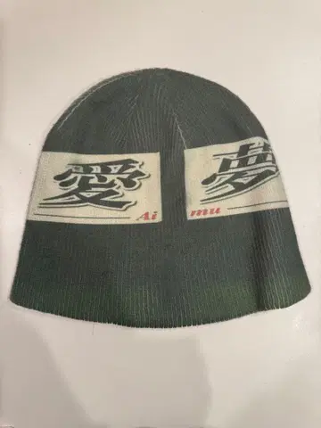 MOMENTEL / Love and Dream 비니