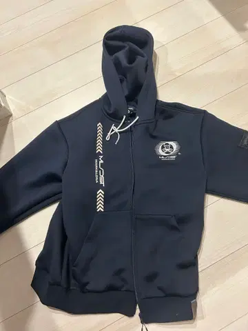 마크앤로나 후드티