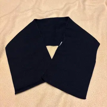 쁘띠보누르 네이비 머플러 여성 및 어린이에게!