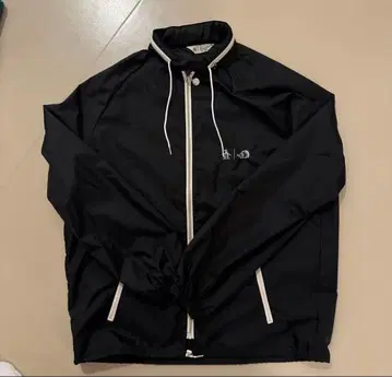 Penguin | CLUBHAUS 나일론 자켓