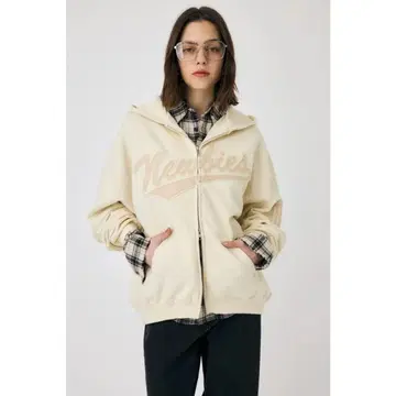 moussy 마우지 PATCHED OVERSIZED 지퍼 후드티