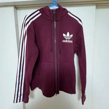 adidas 오리지널스