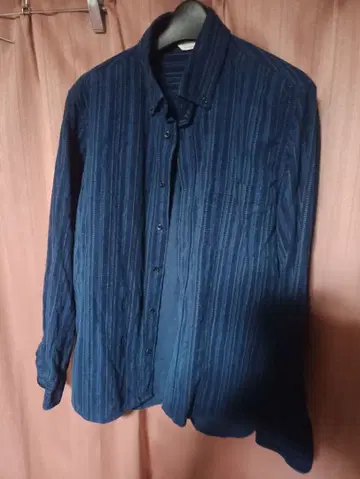 EDIFICE 스트라이프 긴팔 셔츠 다크 블루