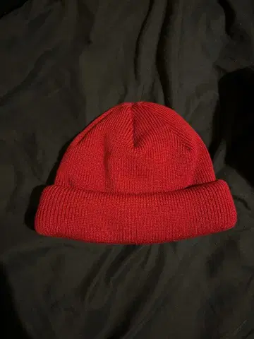 RACAL 레드 니트 캡