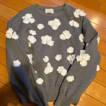 UNITED ARROWS 3D 플라워 모티브 니트