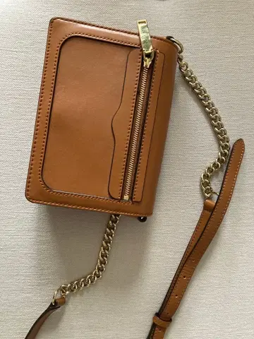 레베카 민코프 새상품급 브라운 가죽 숄더백