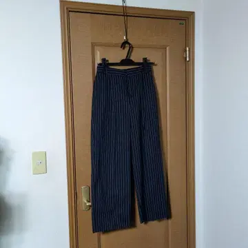 리플렉트 스트라이프 팬츠