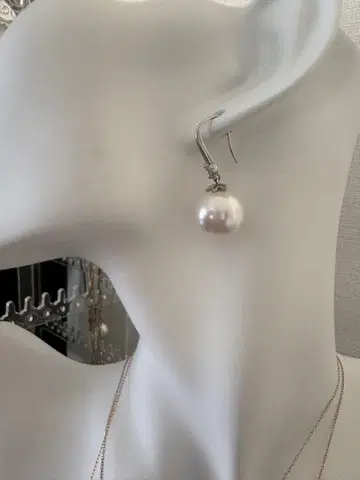 화이트 펄 링 귀걸이 놋쇠