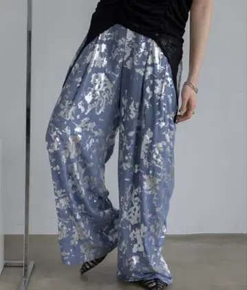 vacancy 메탈릭 페인트 패턴 사이드 포켓 슬랙스 팬츠 블루 M