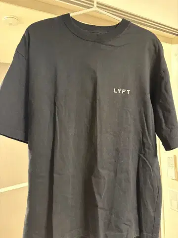 [ 완판템 ] LYFT 블랙 T셔츠 M