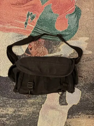 DOMKE F-2 블랙 숄더백