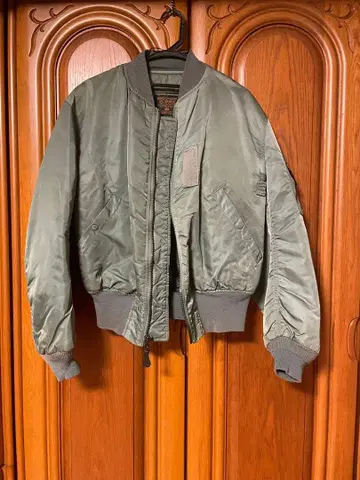 알파 빈티지 MA-1 플라이트 자켓