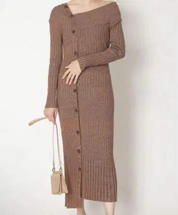 snidel 스나이델 버튼 부착 비대칭 니트 원피스