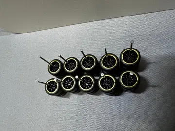 미니카용 1/64 타이어 휠 5대분