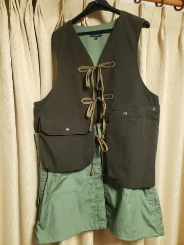 ENGINEERED GARMENTS FISHING VEST