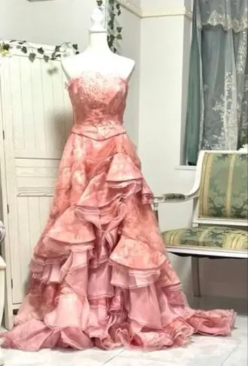 초특가 Sancta Carina 고급 컬러 드레스 여배우 카리나 씨