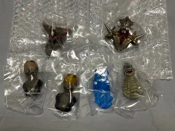 제일복권 울트라맨 괴수초대전 vol.2 F상 마그넷 6종 세트