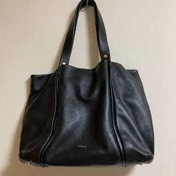 FURLA 블랙 토트백