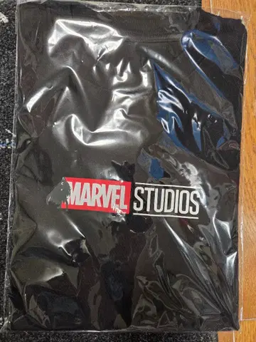 도쿄 코믹콘 2025 MARVEL STUDIOS 블랙 T셔츠 미개봉
