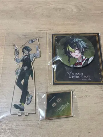 니지산지 애니메이트 카페 아크릴 스탠드 캔뱃지 이나미 라이