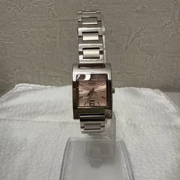 CASIO 쿼츠 핑크 스퀘어 시계