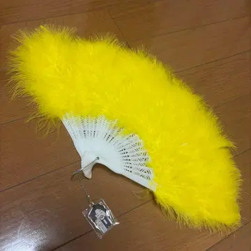 하카센스 옐로우 컬러 35주년 기념일 아크릴 키링 포함