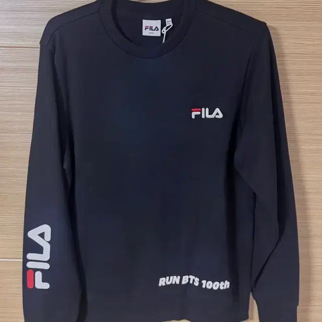 FILA 달려라 방탄 100회 기념 맨투맨 블랙 RUN BTS