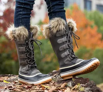 새상품 소렐 스노우 부츠 24.5