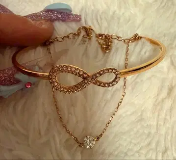 스와로브스키 SWAROVSKI 팔찌 인피니티