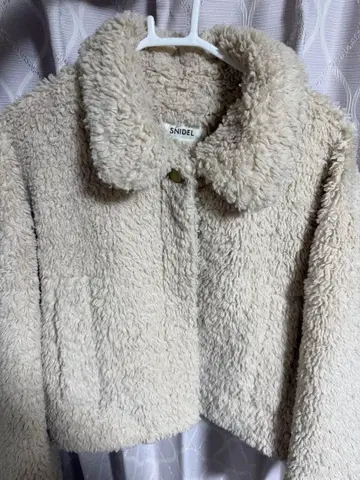 SNIDEL 보아 자켓 크림