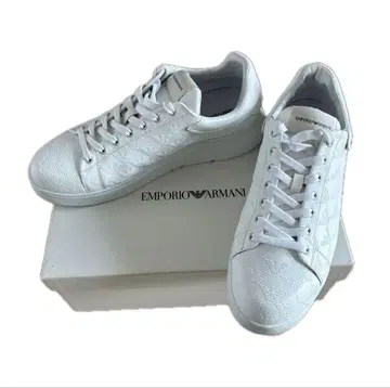 엠포리오 아르마니 스니커즈 화이트