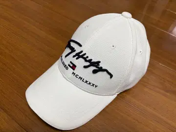 타미 힐피거 화이트 골프 캡