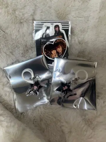 SPINNS 타네츠나 콜라보 스티커 메지루시 참