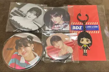 TWICE MOMO 모모 캔뱃지 묶음 판매