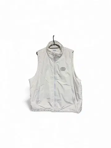 화이트 지퍼 베스트