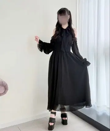 BunnyLis NoGenki 롱 프릴 오프숄더 원피스