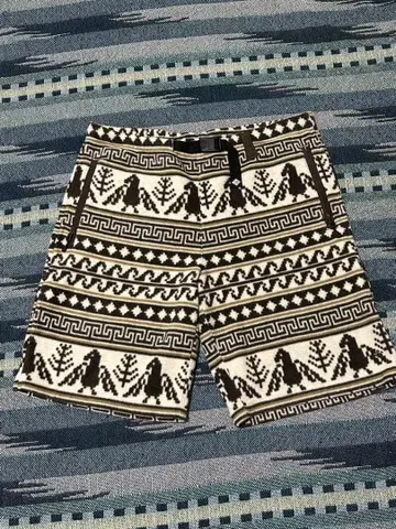 컬럼비아 플리스 숏팬츠 남성용 브라운 계열