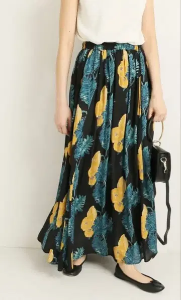 Spick&Span 오오바나 프린트 개더 스커트 사이즈 36