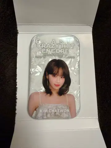 LE SSERAFIM 캔뱃지