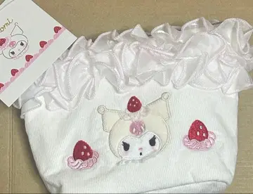 산리오 딸기 휘핑 케이크 파우치 쿠로미